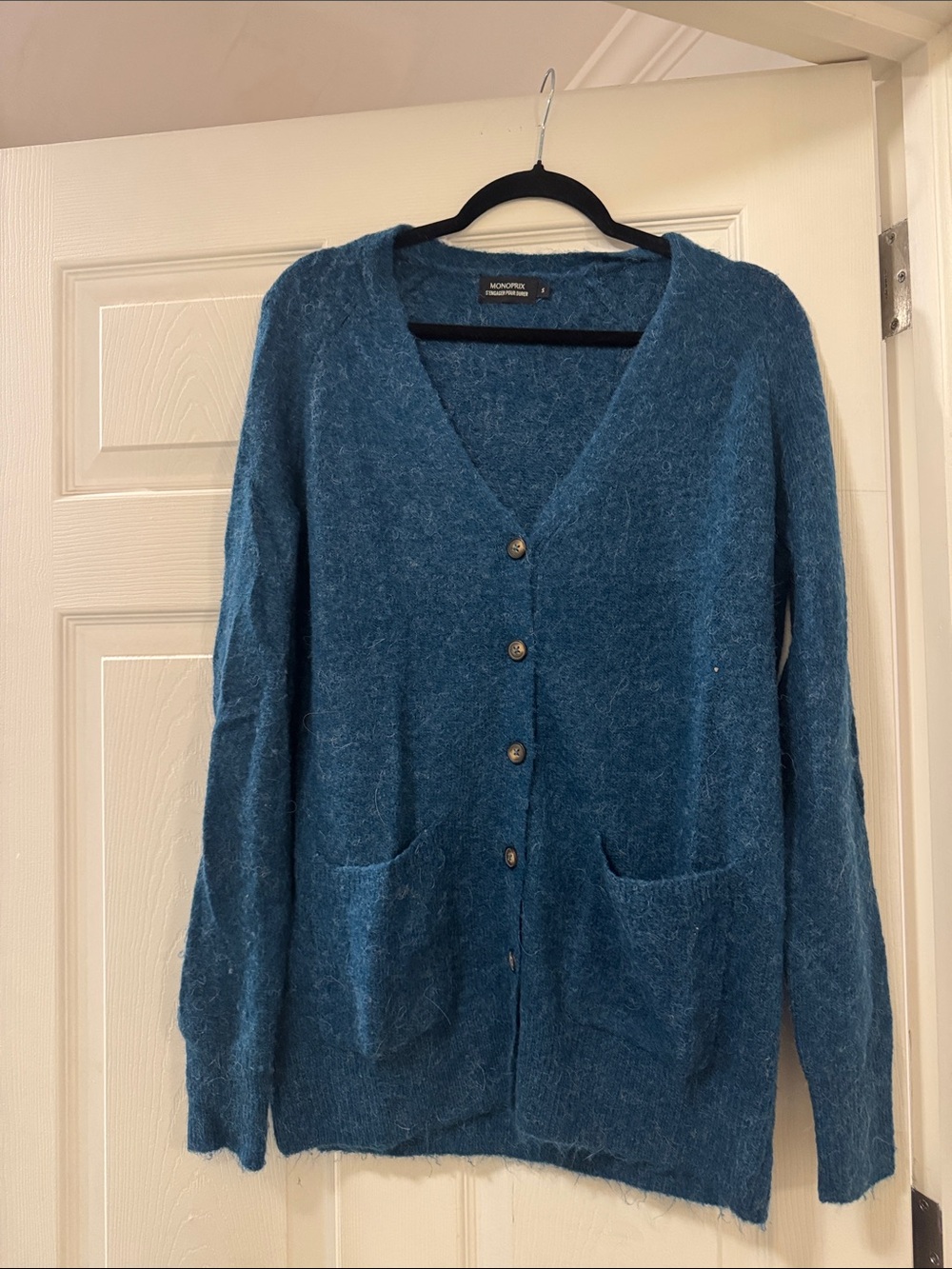 Cozy Teal V-Neck Button Cardigan with Front Pockets